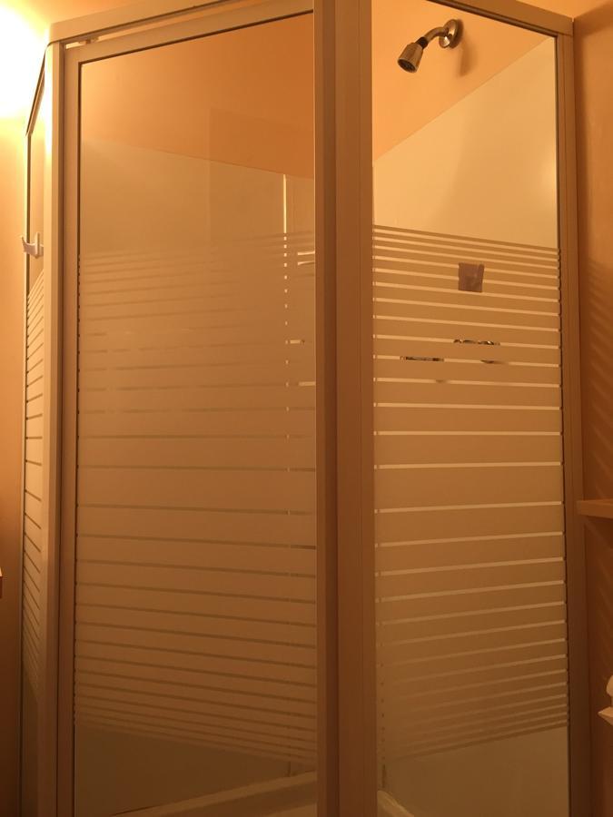 Bulldog Inns Sundre Quarto foto